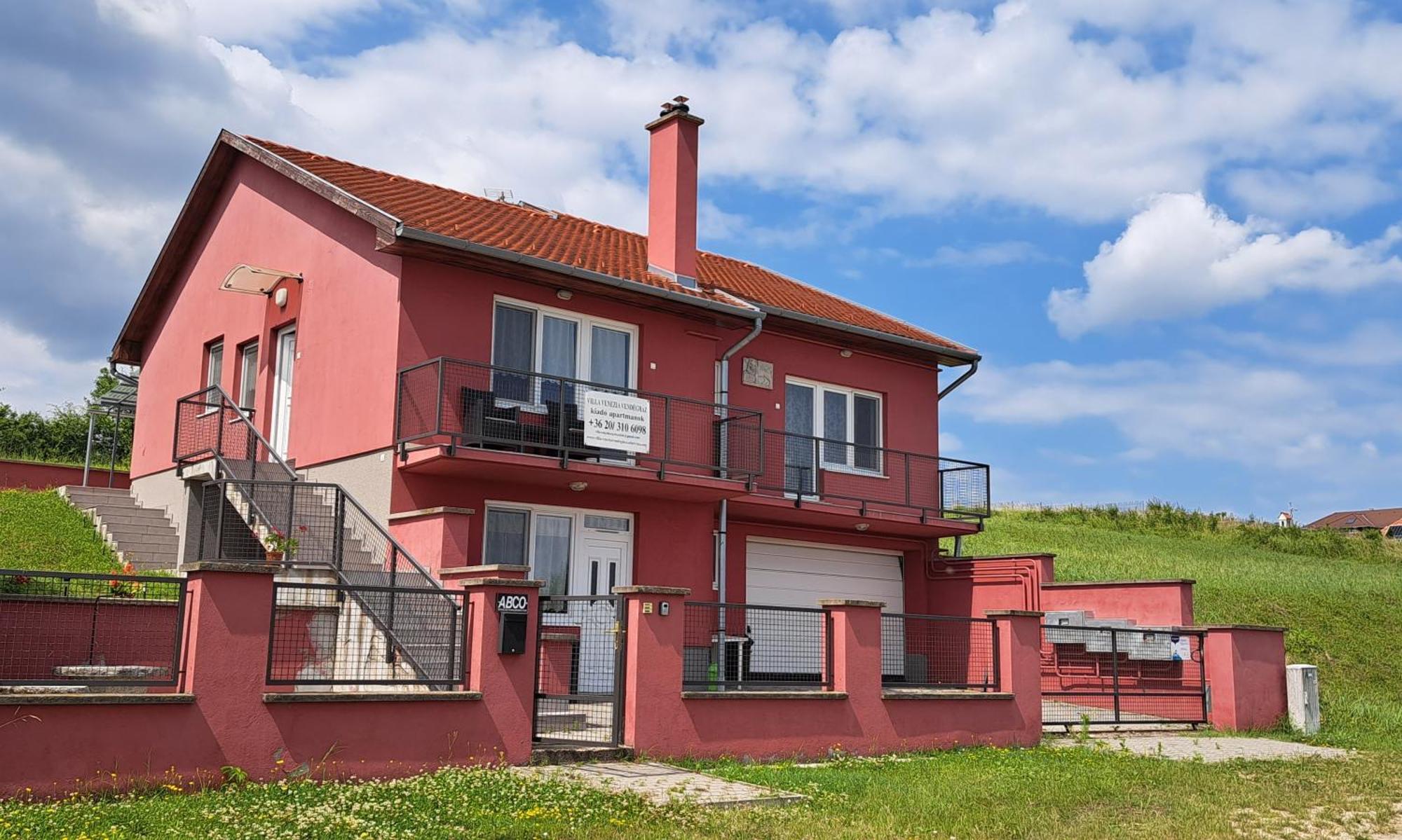 Villa Venezia Egerszalók Exteriér fotografie